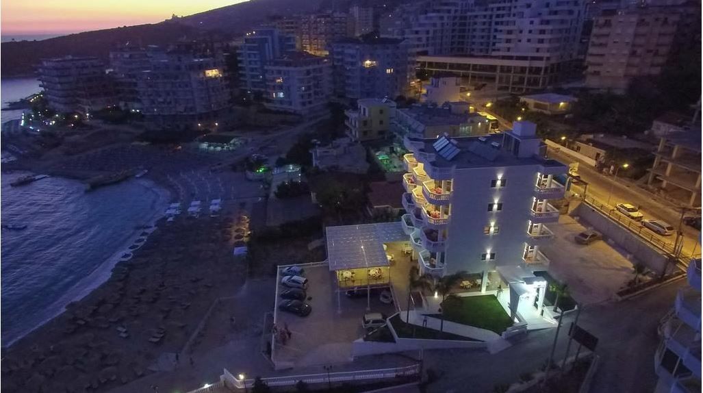 Hotel Apollon Sarandë Esterno foto